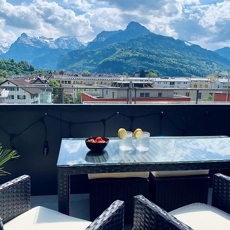 Luna O Mountainview O Pizzaoven Brunnen Eksteriør billede