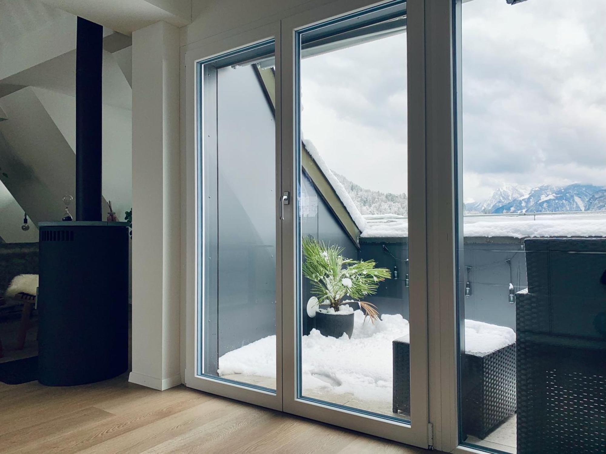 Luna O Mountainview O Pizzaoven Brunnen Eksteriør billede